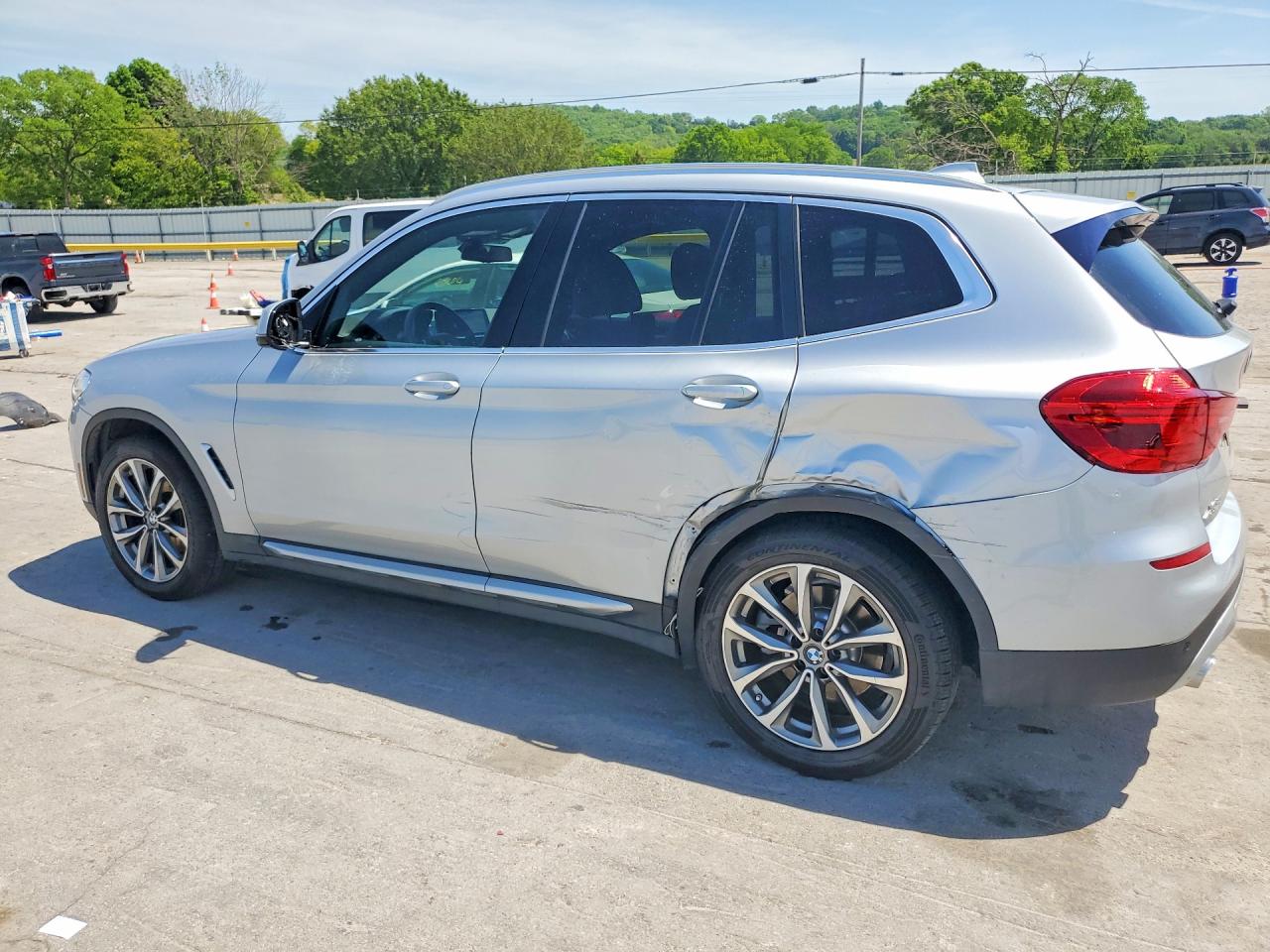 2019 BMW X3 XDRIVE30I photo 2