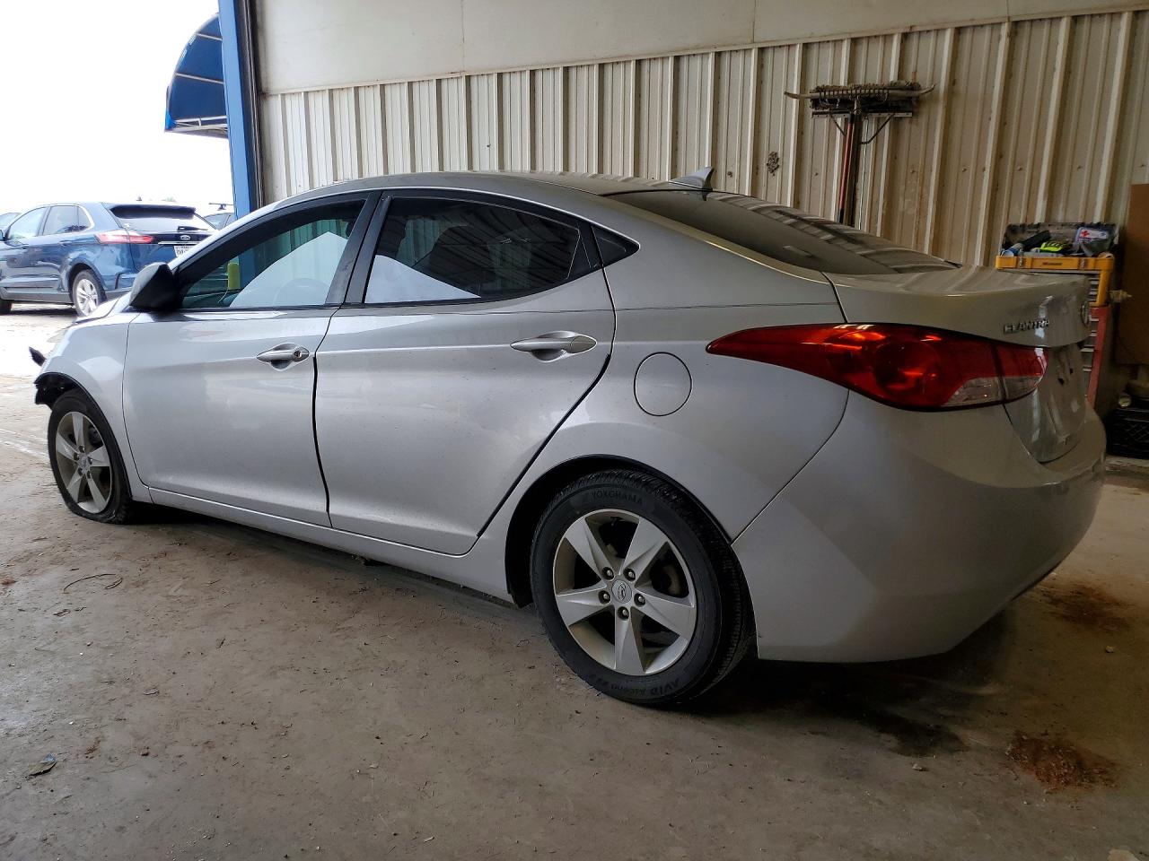2013 HYUNDAI ELANTRA GLS photo 3