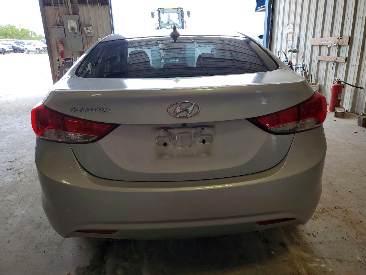 2013 HYUNDAI ELANTRA GLS photo 11