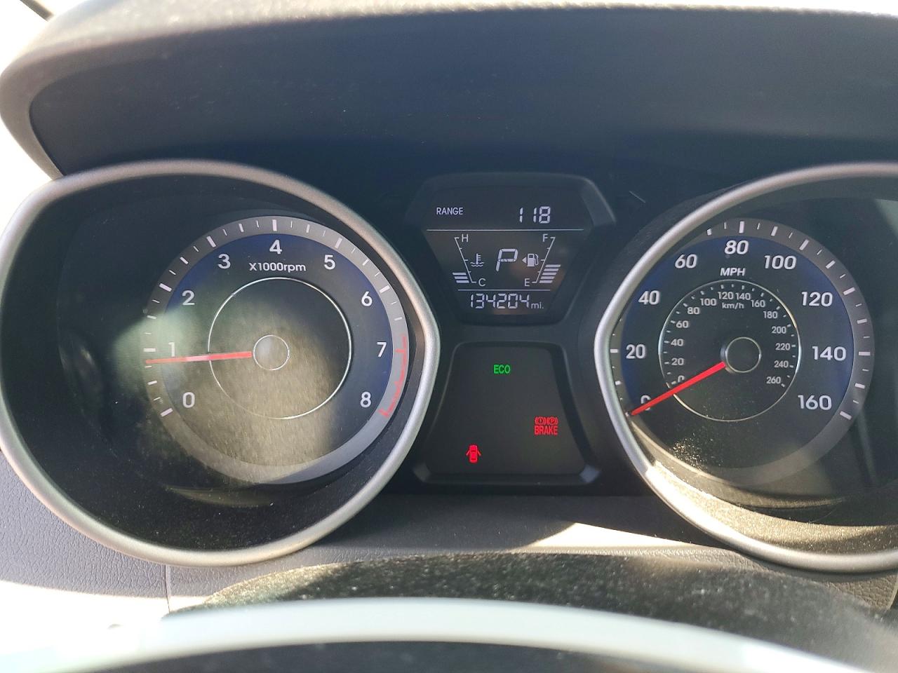 2015 HYUNDAI ELANTRA SE photo 9