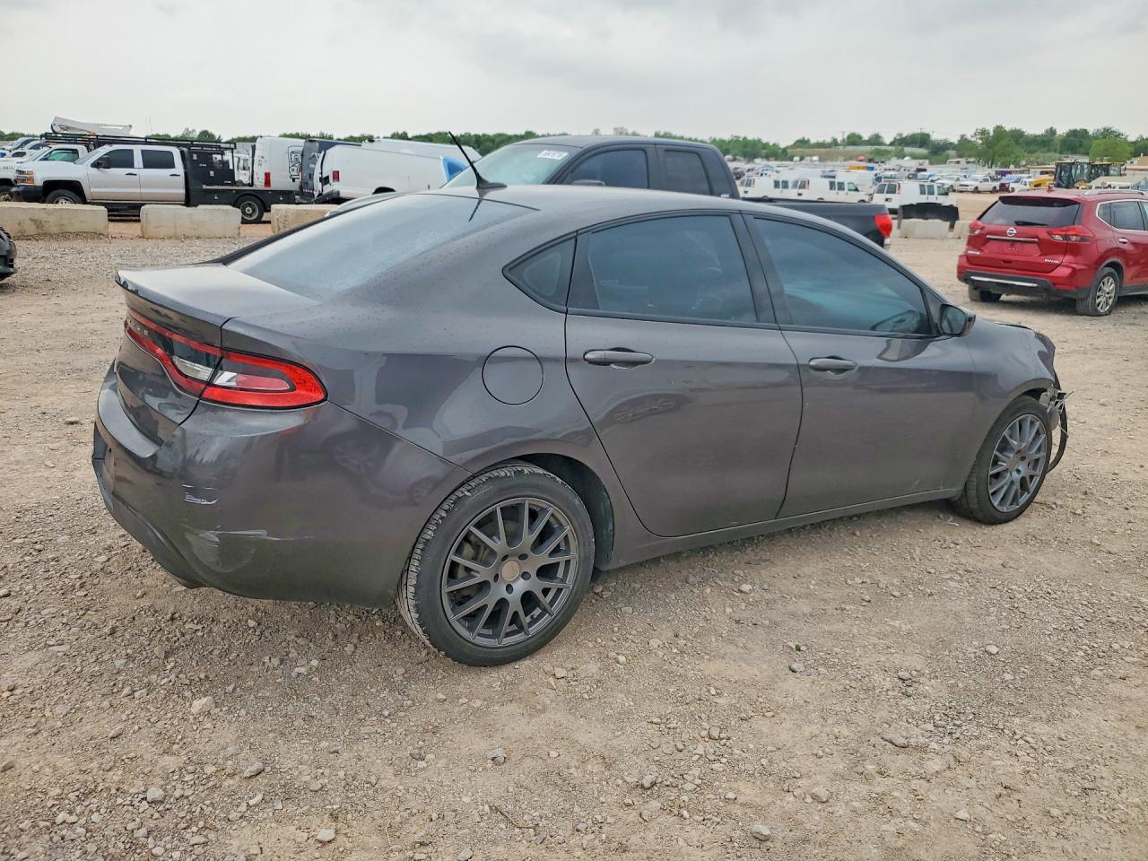 2015 DODGE DART SXT photo 5
