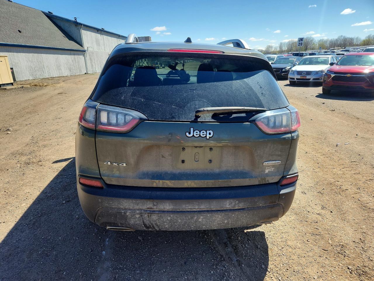 2021 JEEP CHEROKEE LATITUDE LUX photo 11