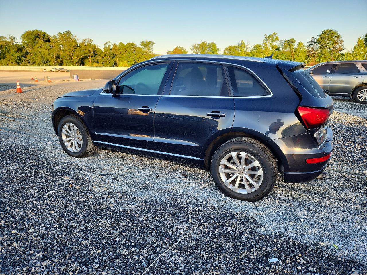 2017 AUDI Q5 PREMIUM photo 2