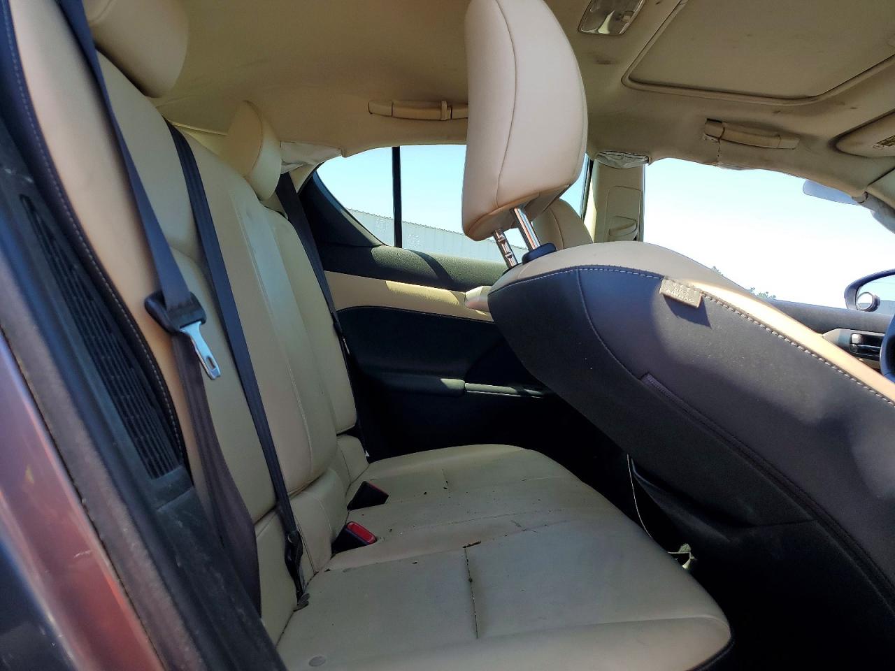 2014 LEXUS CT 200 photo 19