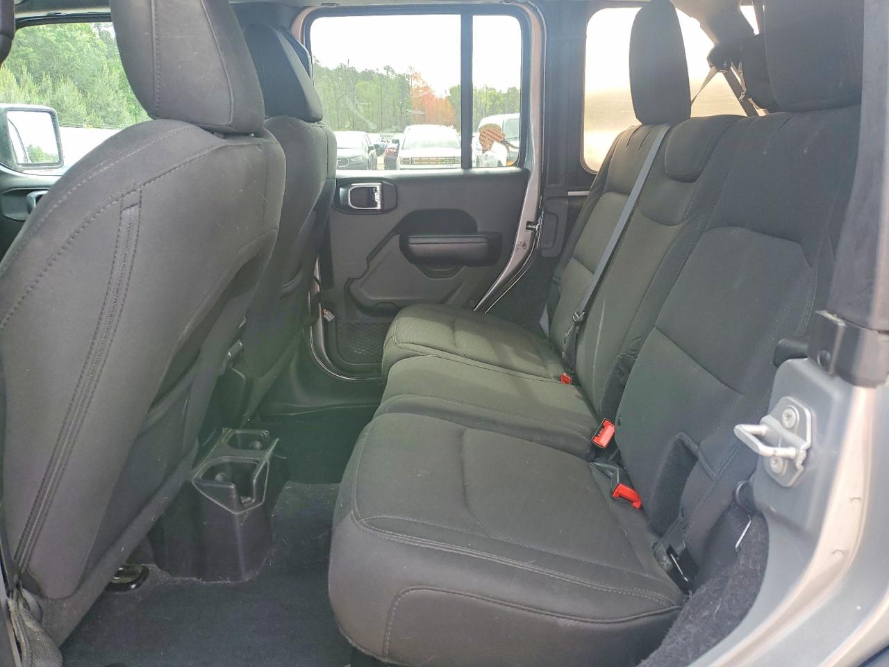 2018 JEEP WRANGLER UNLIMITED SPORT photo 21
