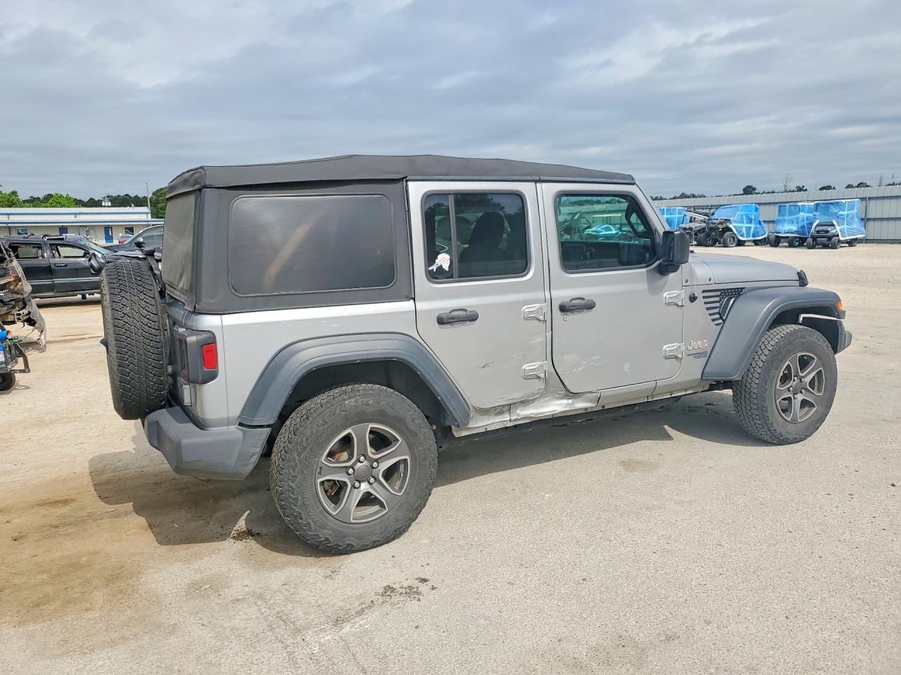 2018 JEEP WRANGLER UNLIMITED SPORT photo 5