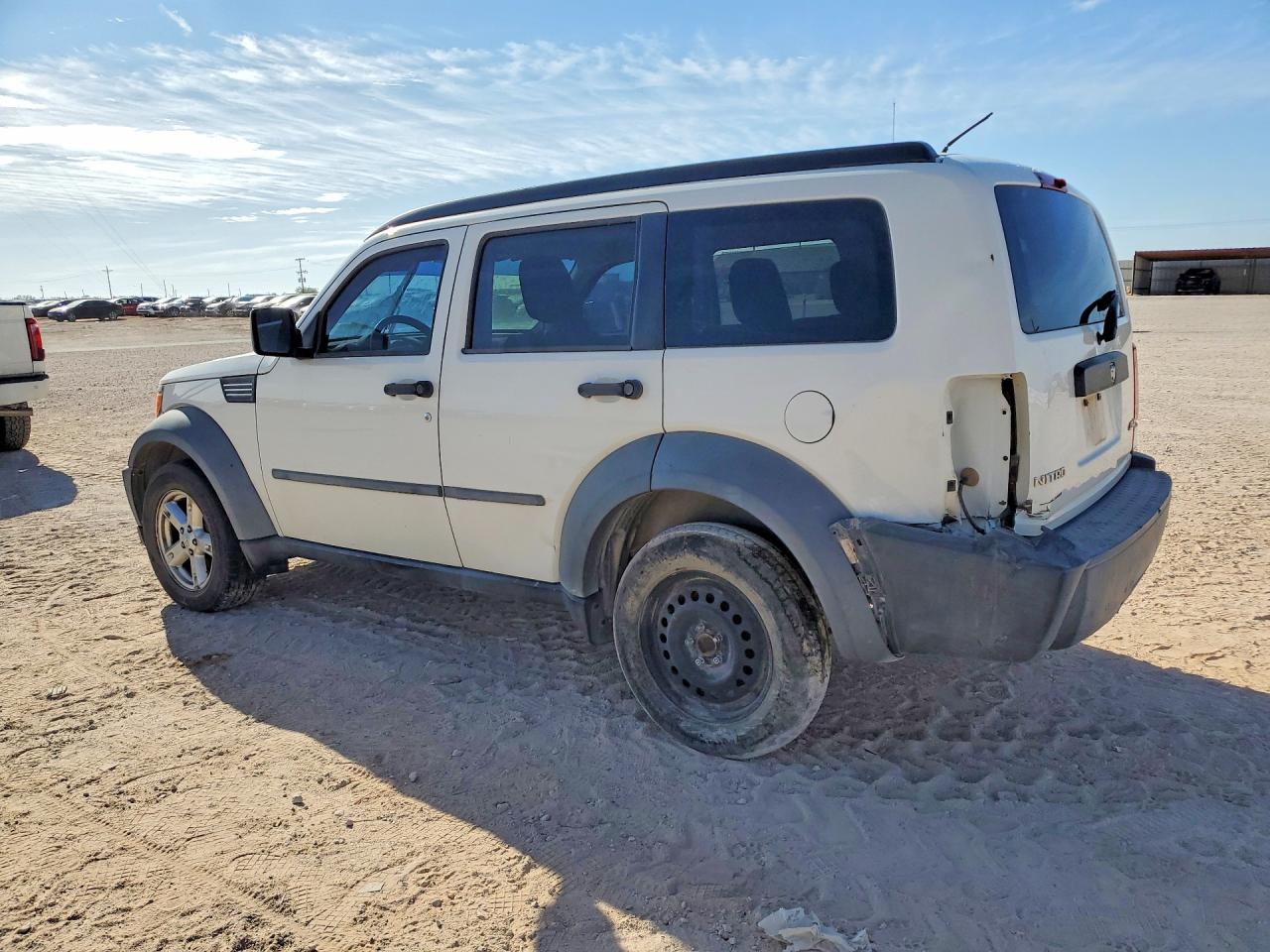 2007 DODGE NITRO SXT photo 4
