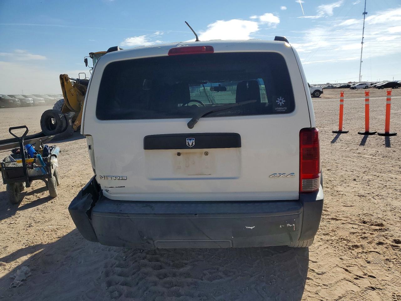 2007 DODGE NITRO SXT photo 16
