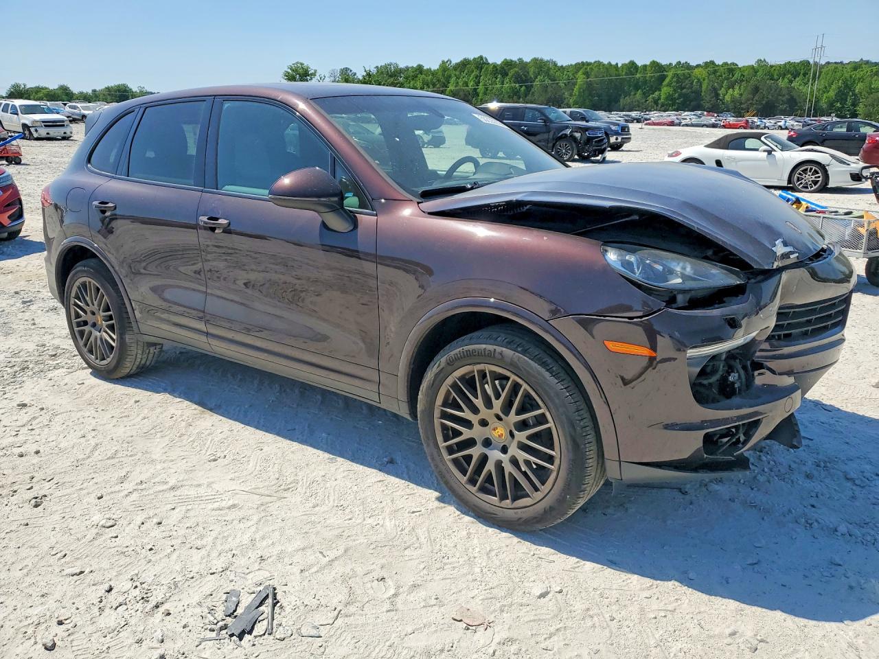 2018 PORSCHE CAYENNE photo 7