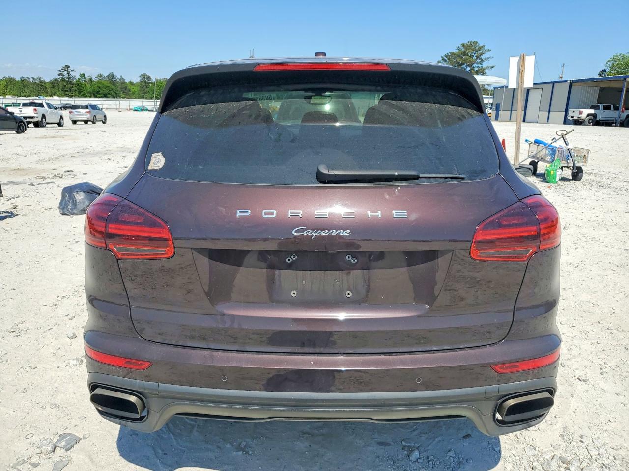 2018 PORSCHE CAYENNE photo 11