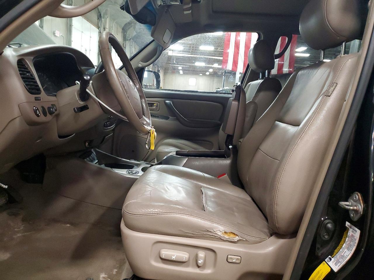 2005 TOYOTA SEQUOIA LIMITED photo 13