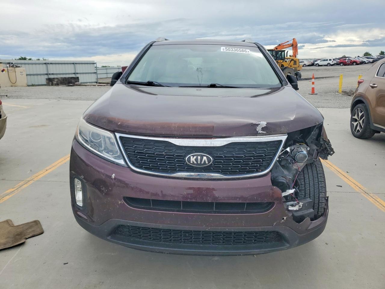 2014 KIA SORENTO LX photo 13