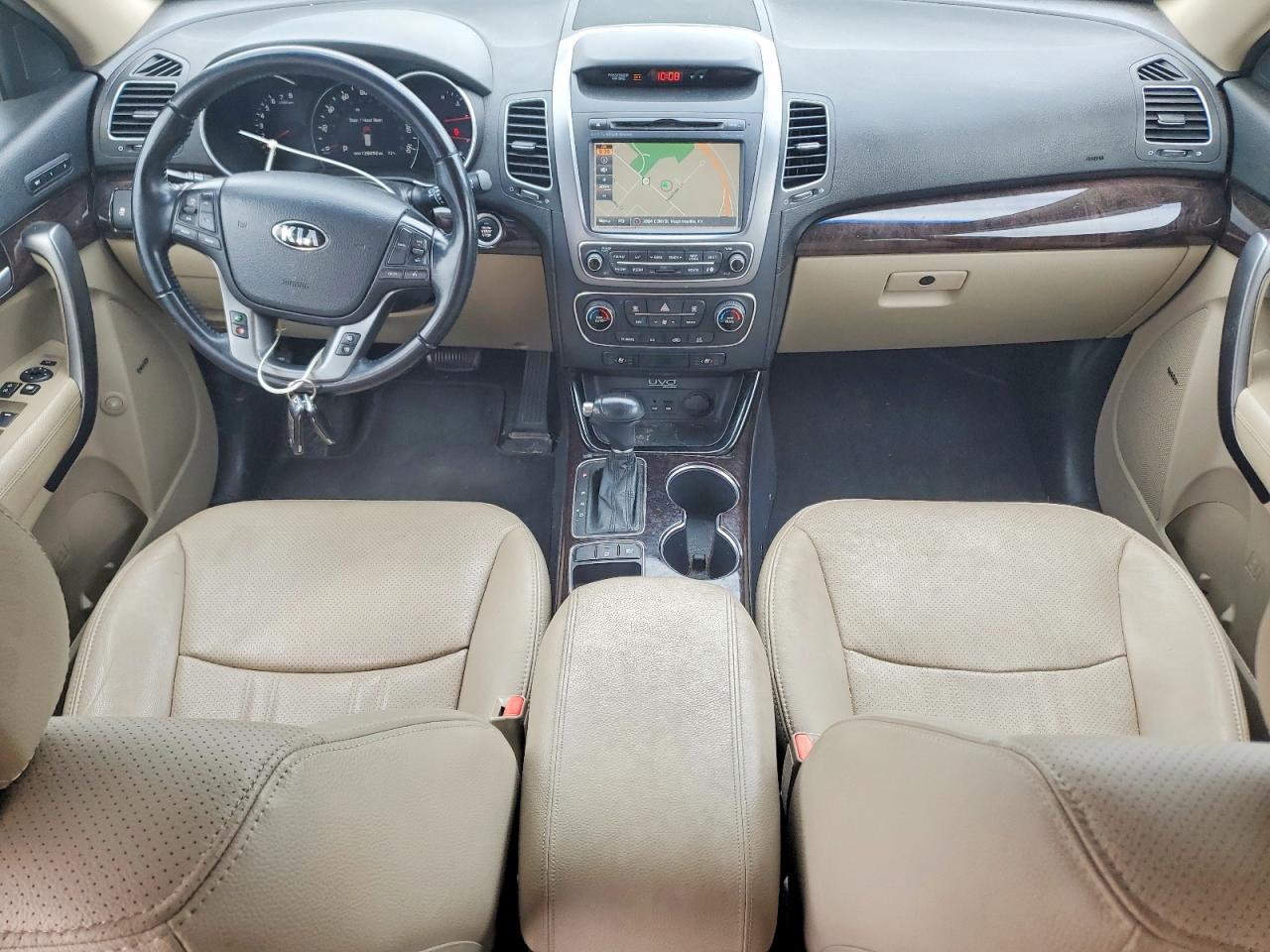 2014 KIA SORENTO LX photo 22