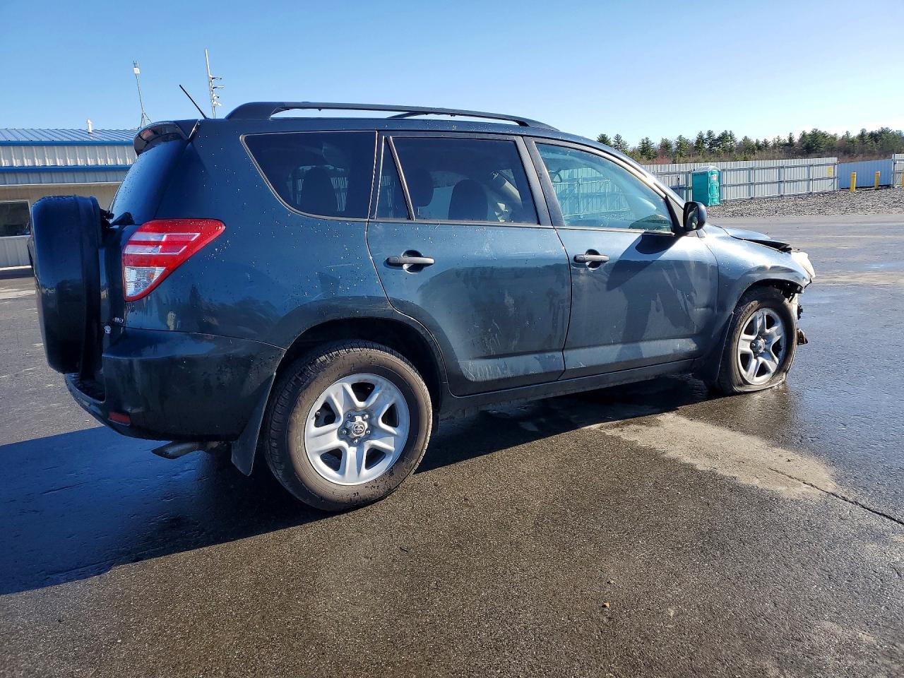 2011 TOYOTA RAV4 BASE photo 7