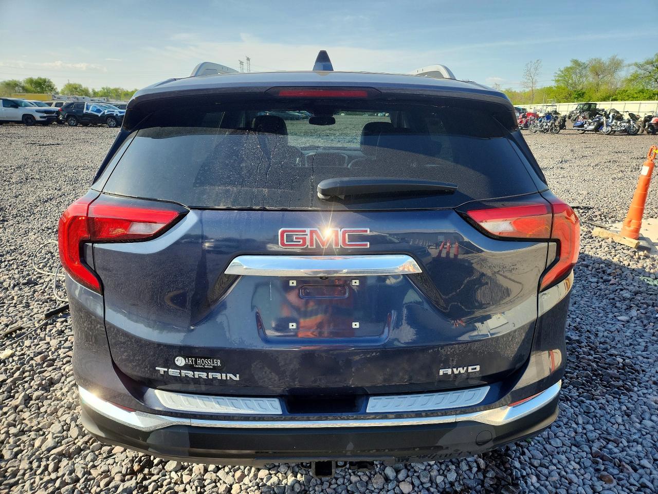 2018 GMC TERRAIN SLT photo 11
