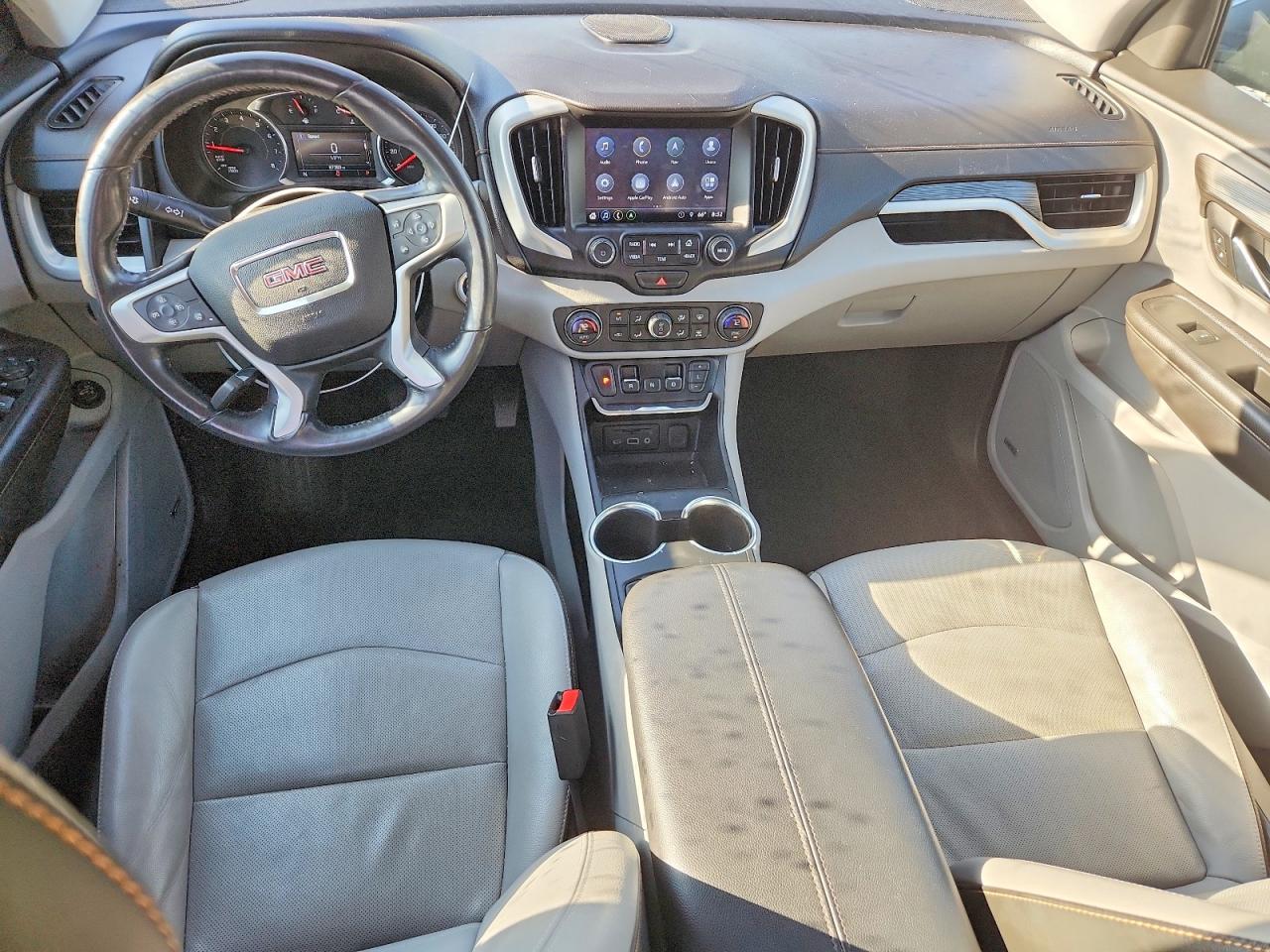 2018 GMC TERRAIN SLT photo 15
