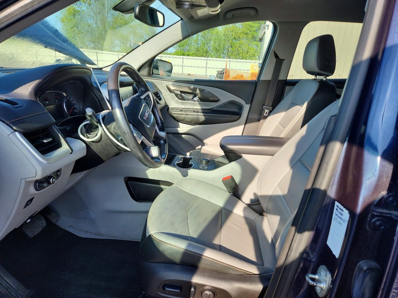 2018 GMC TERRAIN SLT photo 13