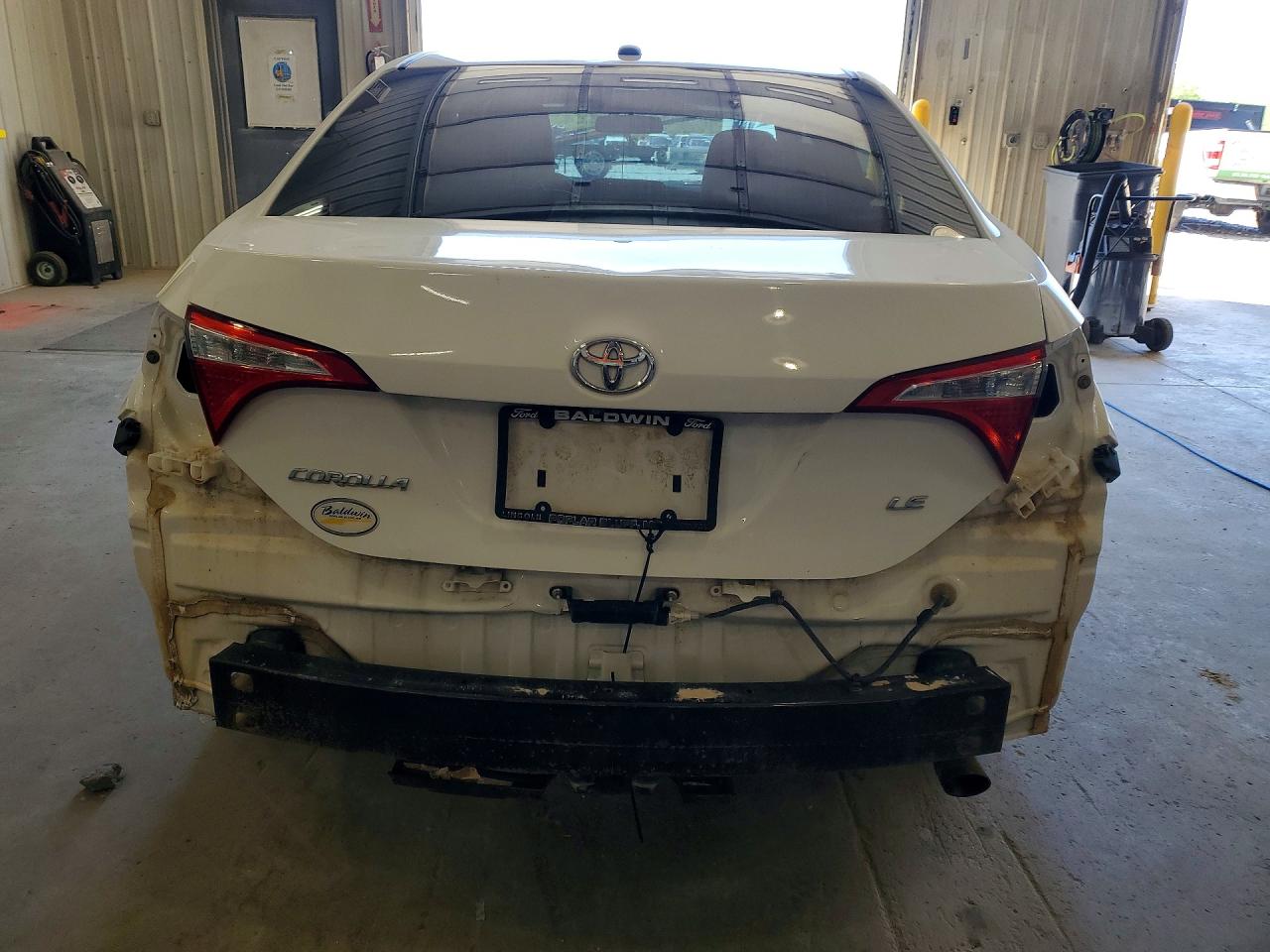 2015 TOYOTA COROLLA LE PREMIUM photo 16