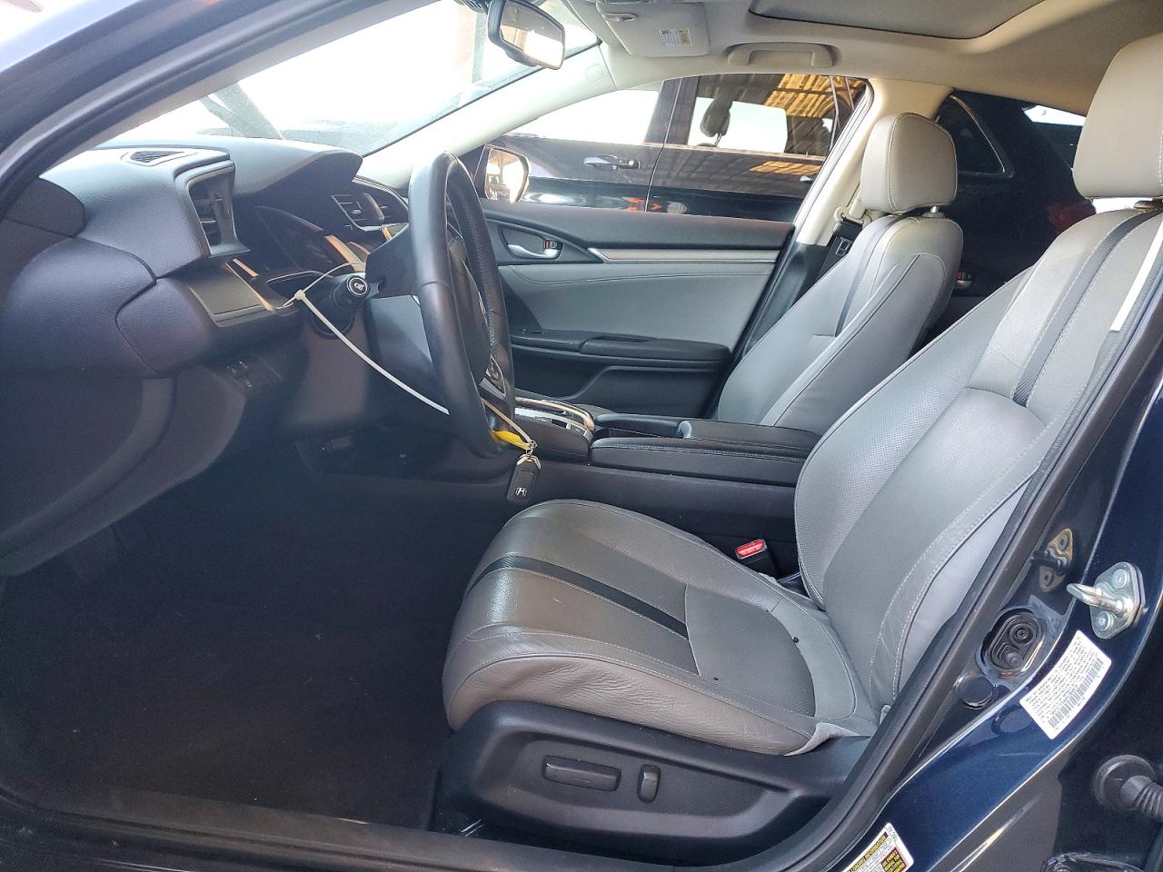 2017 HONDA CIVIC TOURING photo 13