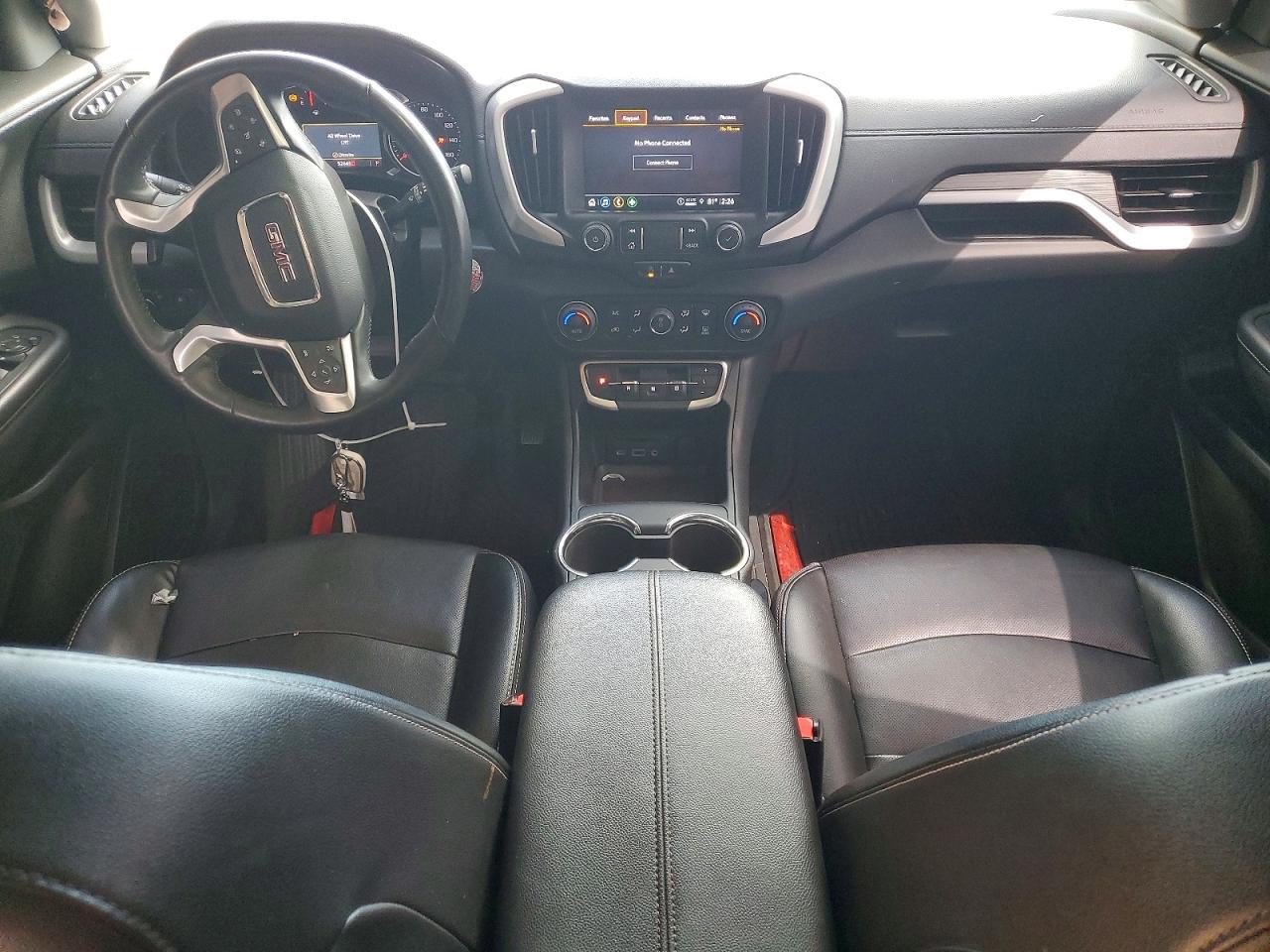 2024 GMC TERRAIN SLT photo 22