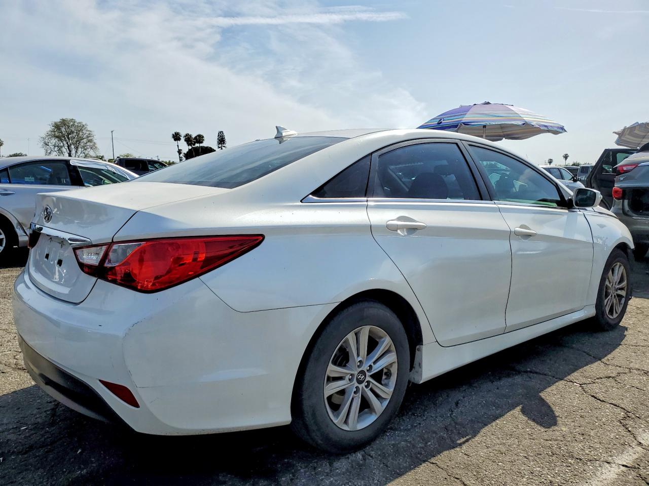 2014 HYUNDAI SONATA GLS photo 7