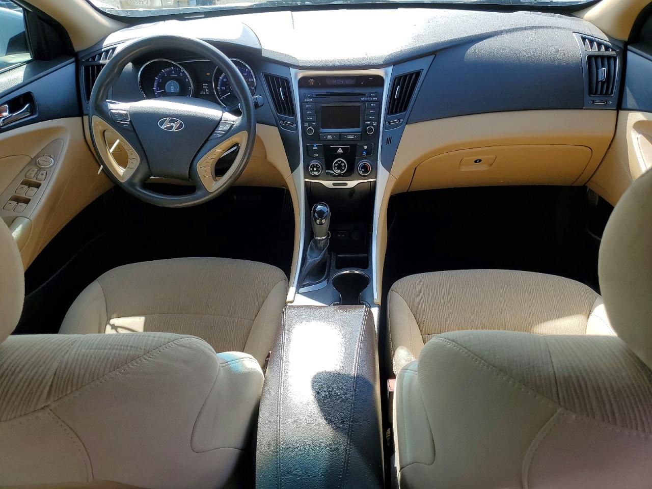 2014 HYUNDAI SONATA GLS photo 22