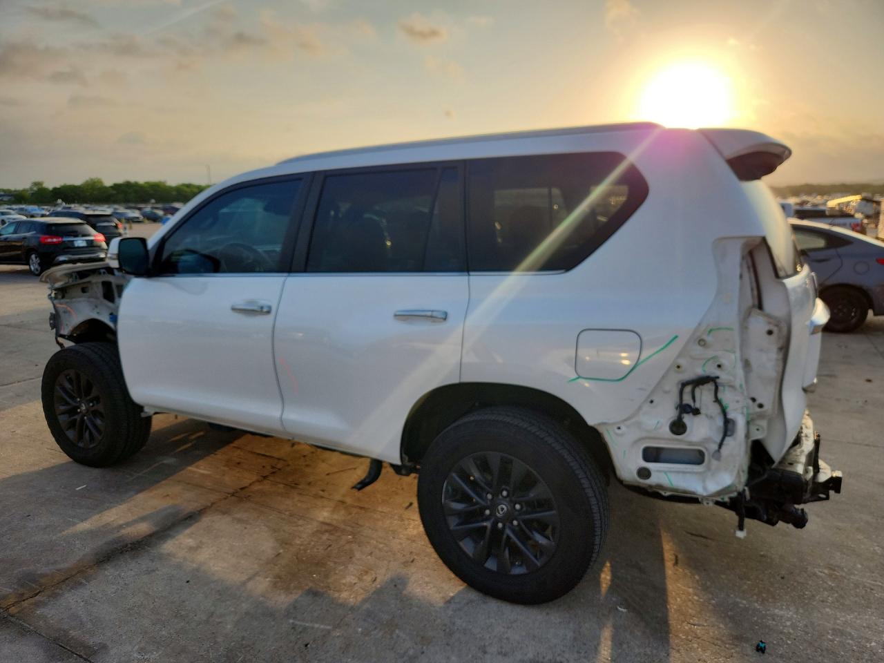 2020 LEXUS GX 460 PREMIUM photo 3