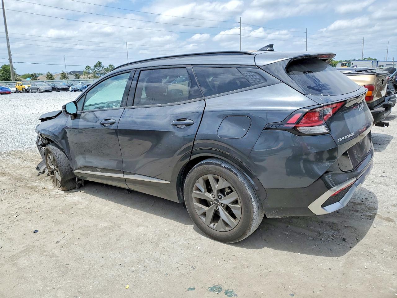 2023 KIA SPORTAGE SX photo 3