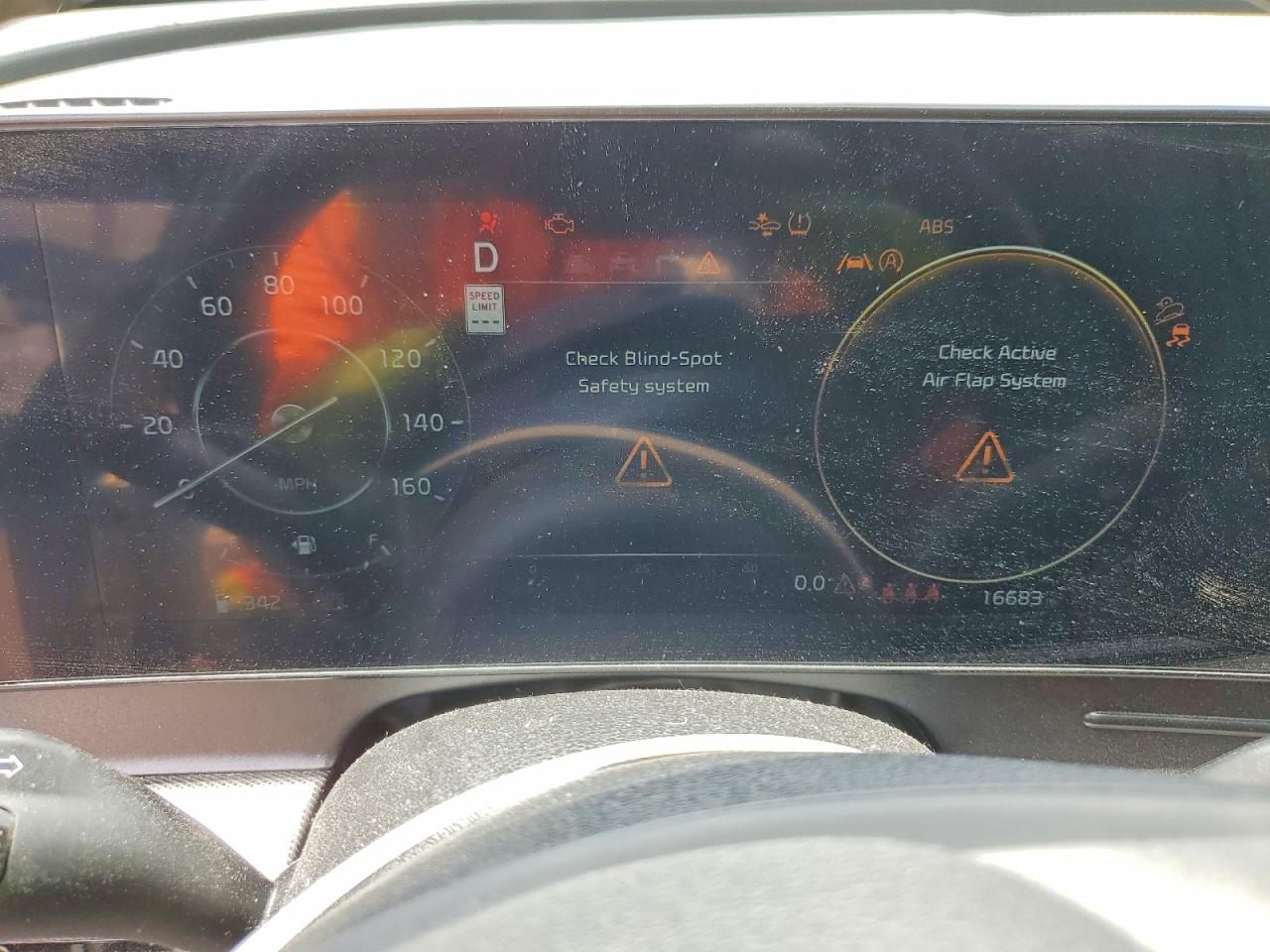 2023 KIA SPORTAGE SX photo 17