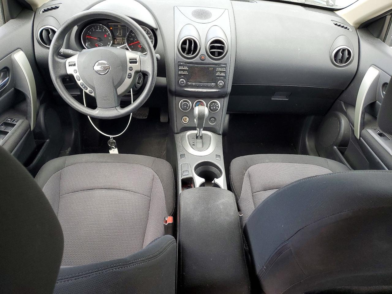 2013 NISSAN ROGUE S photo 8