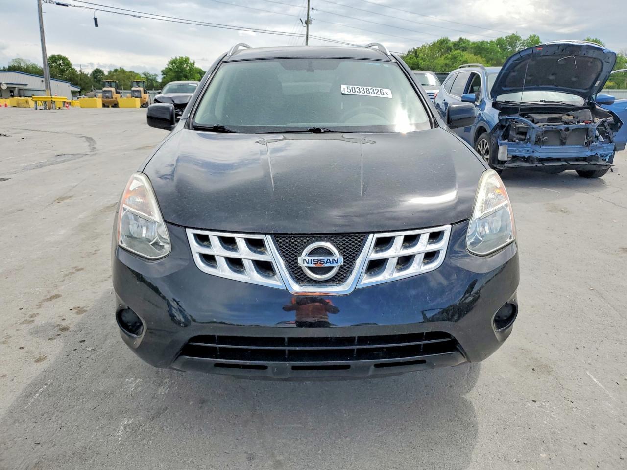 2013 NISSAN ROGUE S photo 5