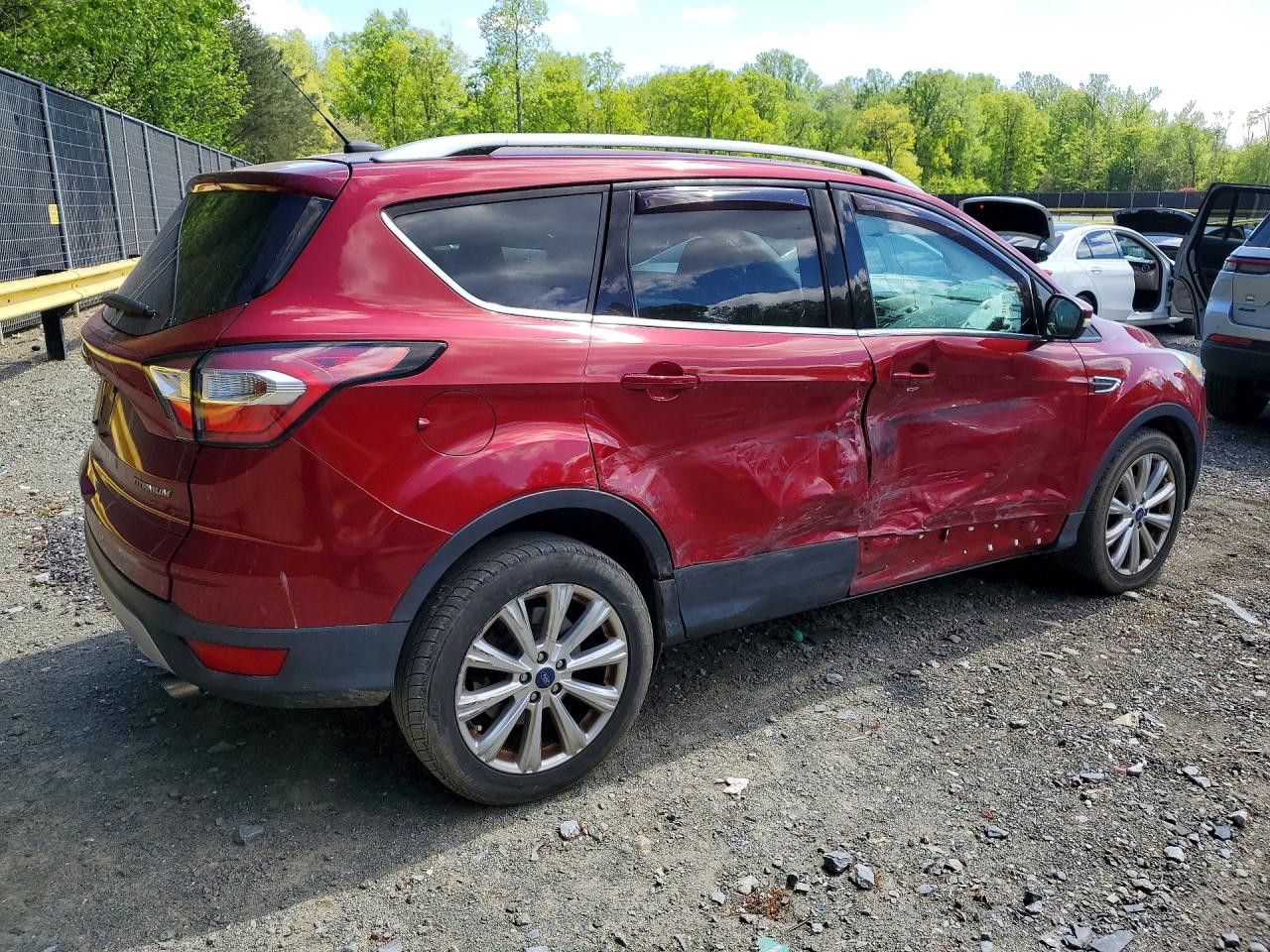 2017 FORD ESCAPE TITANIUM photo 5