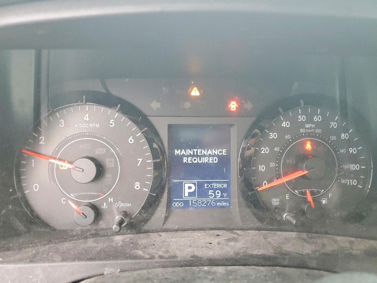 2015 TOYOTA SIENNA LE 8-PASSENGER photo 9