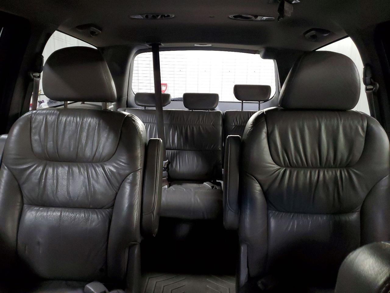 2010 HONDA ODYSSEY TOURING photo 19