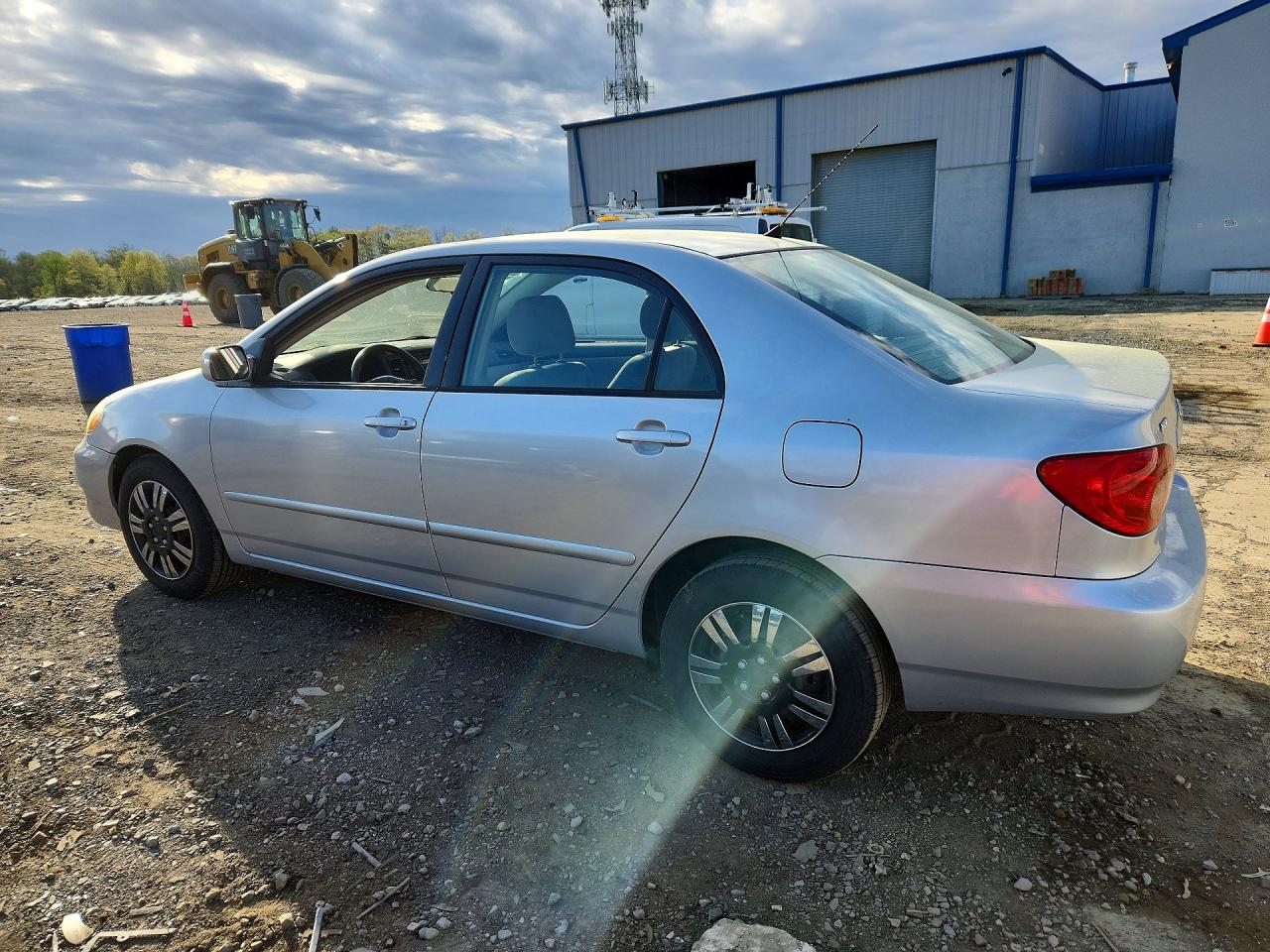 2006 TOYOTA COROLLA LE photo 3