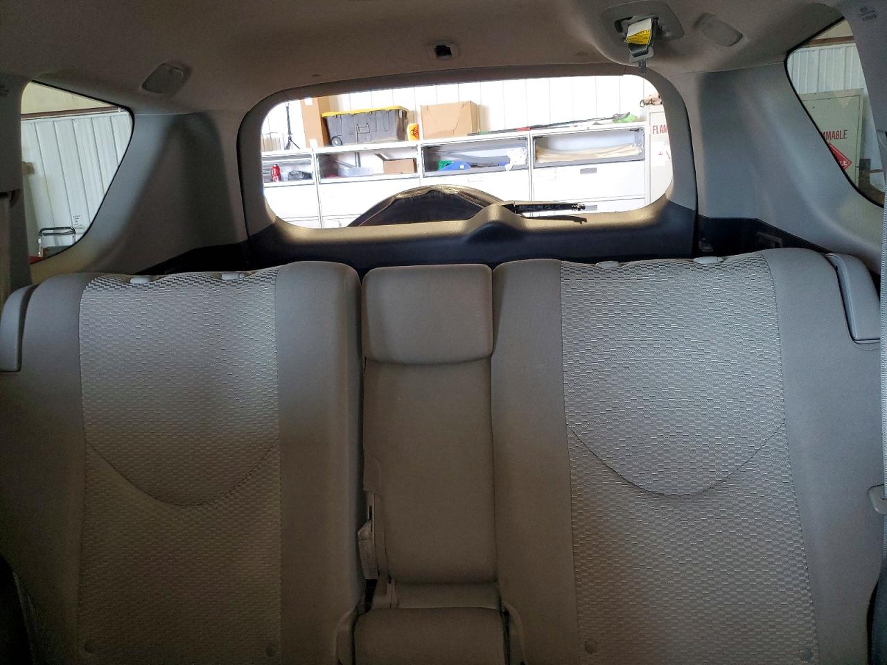 2012 TOYOTA RAV4 BASE photo 28