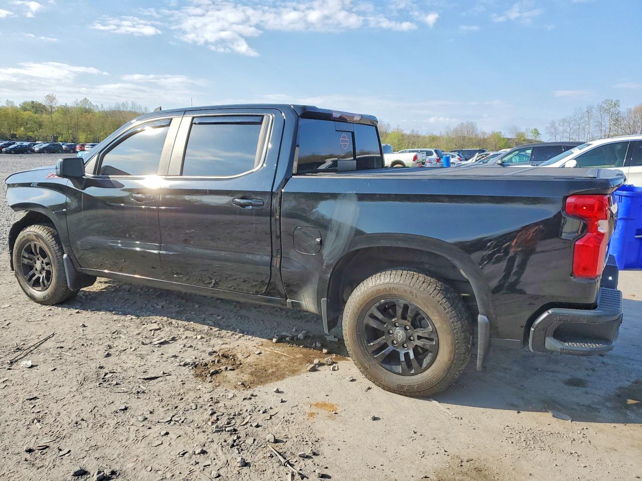 2020 CHEVROLET SILVERADO K1500 RST photo 3