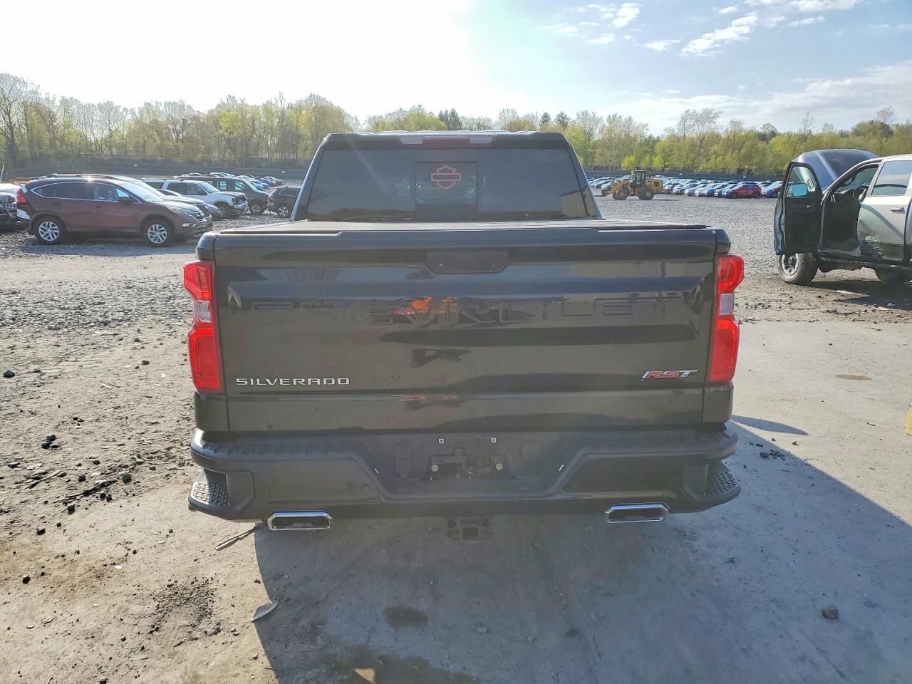 2020 CHEVROLET SILVERADO K1500 RST photo 11