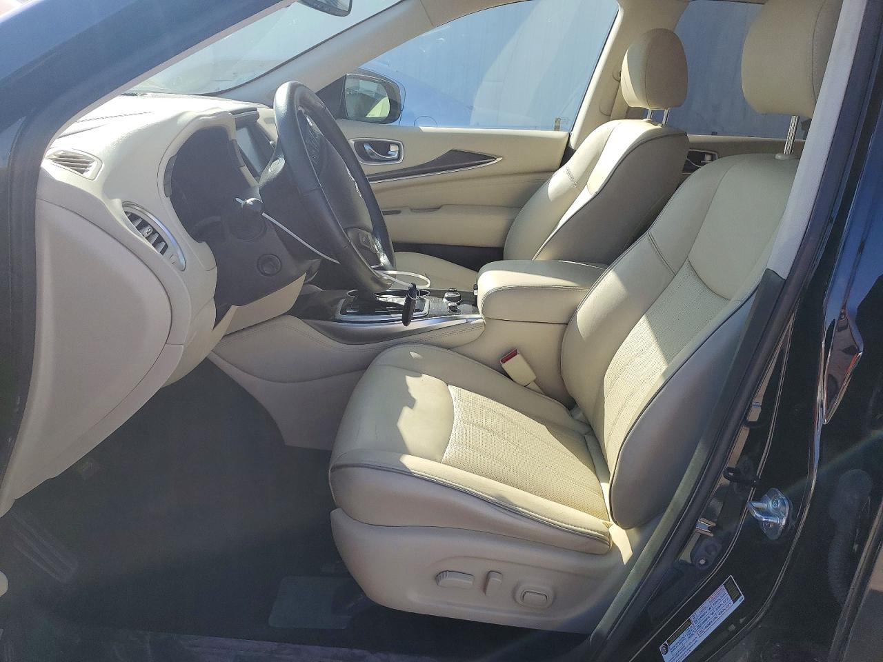 2020 INFINITI QX60 LUXE photo 13