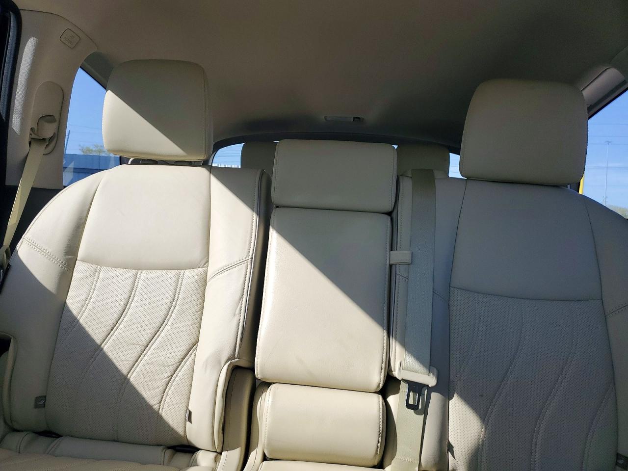 2020 INFINITI QX60 LUXE photo 19