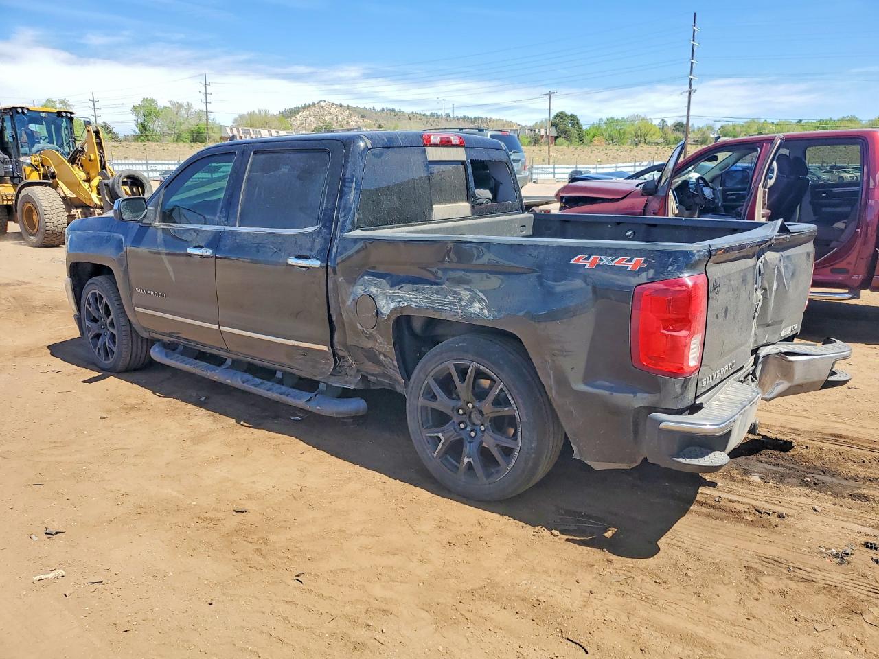 2017 CHEVROLET SILVERADO K1500 LTZ photo 2