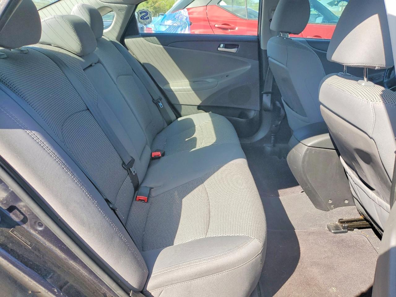 2011 HYUNDAI SONATA GLS photo 19