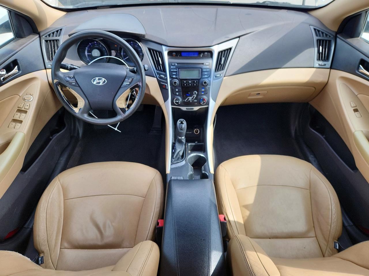 2013 HYUNDAI SONATA GLS photo 8