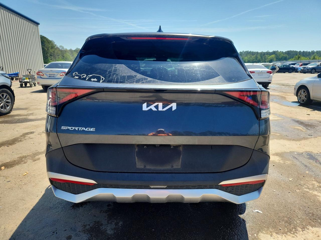 2023 KIA SPORTAGE LX photo 16