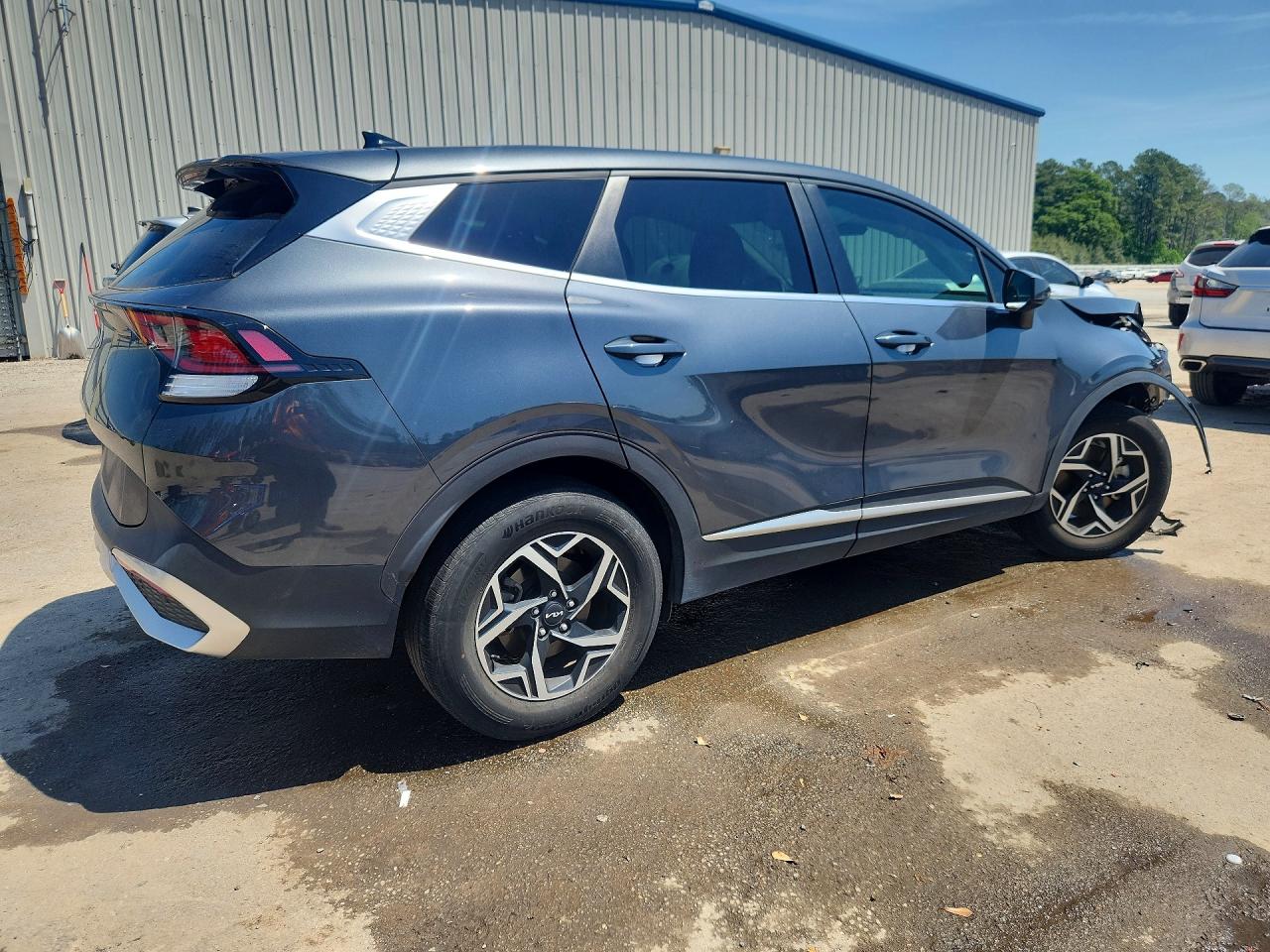 2023 KIA SPORTAGE LX photo 7