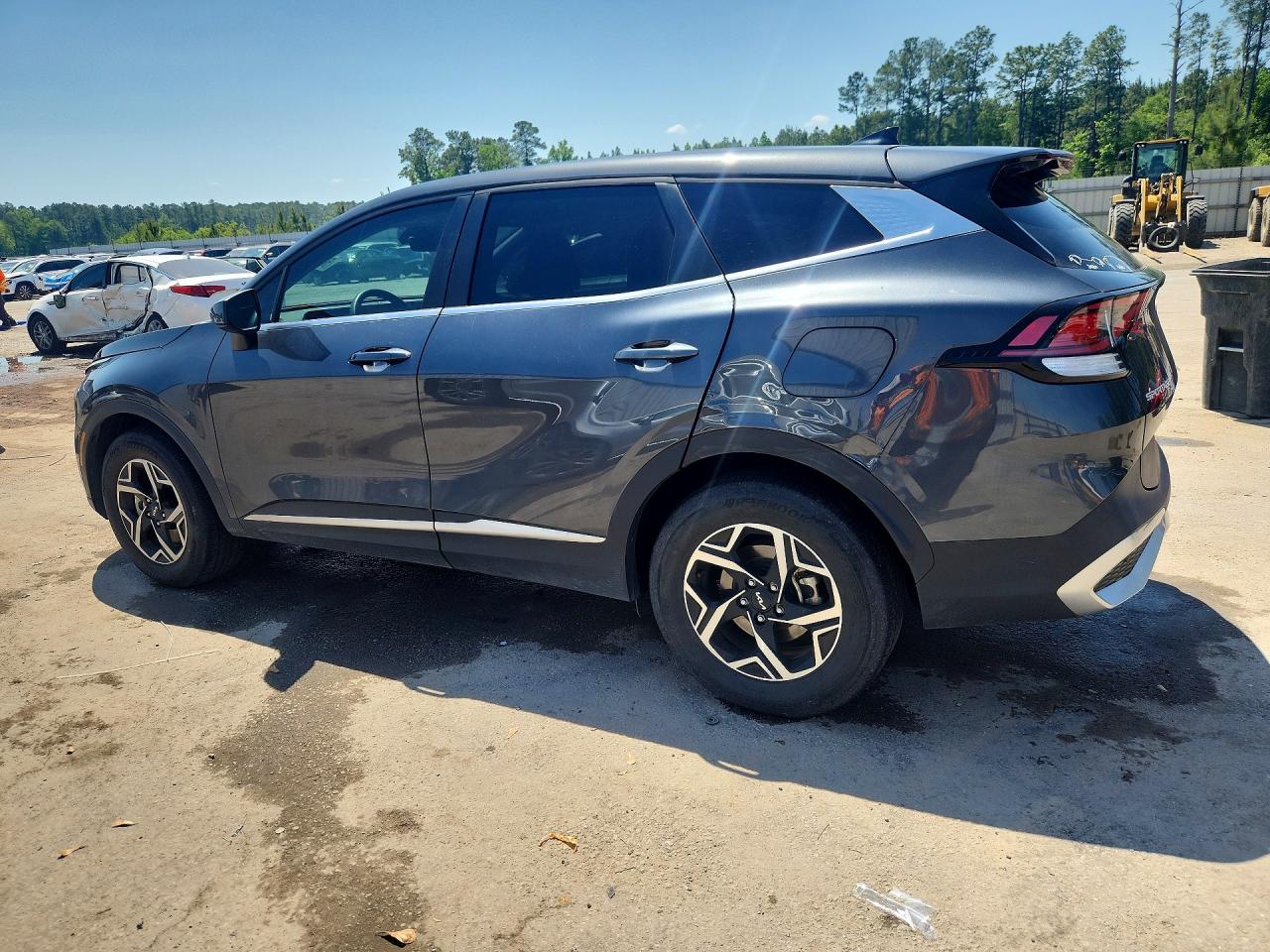 2023 KIA SPORTAGE LX photo 4