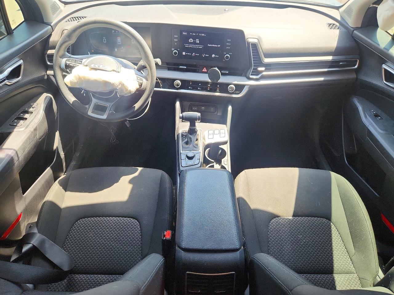 2023 KIA SPORTAGE LX photo 22