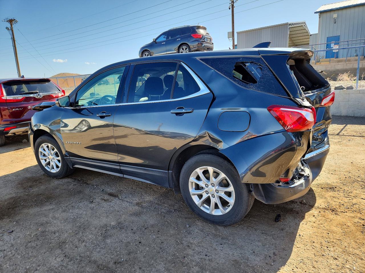 2018 CHEVROLET EQUINOX LT photo 3
