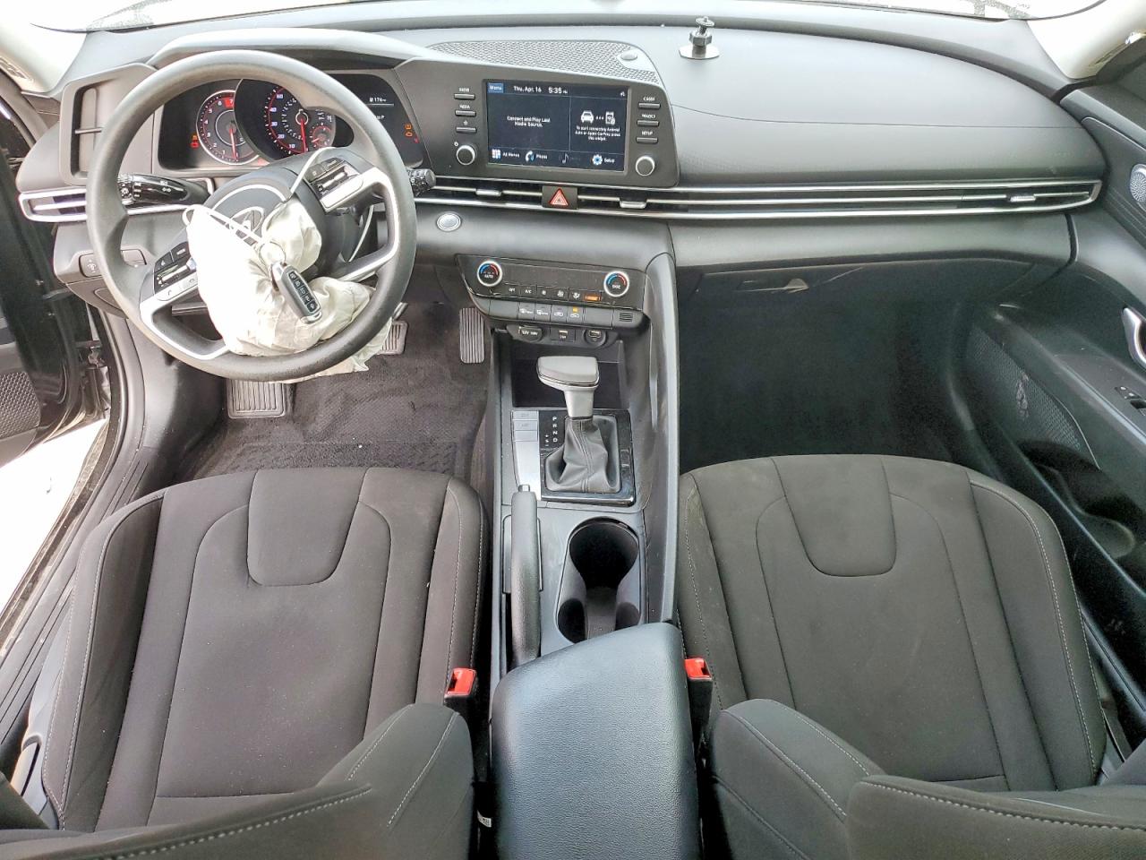 2023 HYUNDAI ELANTRA SEL photo 22