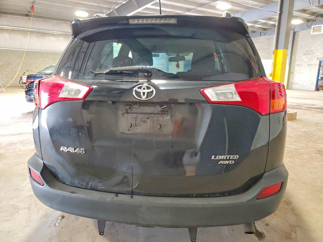 2014 TOYOTA RAV4 LIMITED photo 16